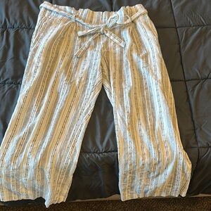 ROOLEE Women’s‎ Striped Wide-Leg Capri pants